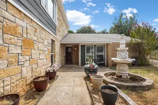 1911 Wisteria Ct, Flower Mound, TX 75028 - Photo 3