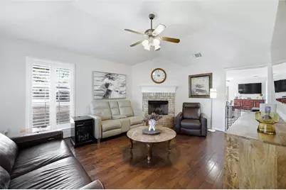 201 W Oak Street, Aledo, TX 76008 - Photo 3