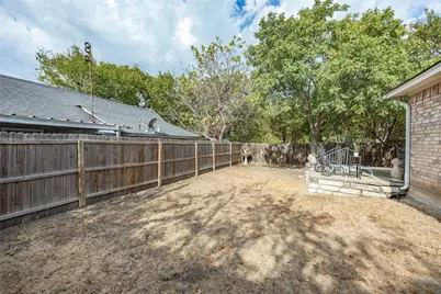 201 W Oak Street, Aledo, TX 76008 - Photo 9
