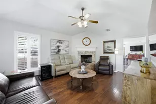201 W Oak St, Aledo, TX 76008 - Photo 5