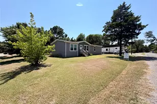 60 Holland St, Pottsboro, TX 75076 - Photo 1