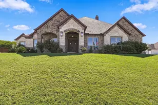 420 Dove Meadow Trl, Waxahachie, TX 75167 - Photo 1