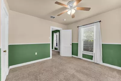 302 W Billington Drive, Robinson, TX 76706 - Photo 9
