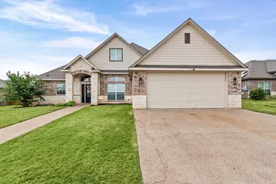 370 Frederick Drive, Robinson, TX 76706 - Photo 3