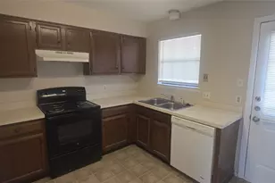 237 Vista Way, Benbrook, TX 76126 - Photo 9