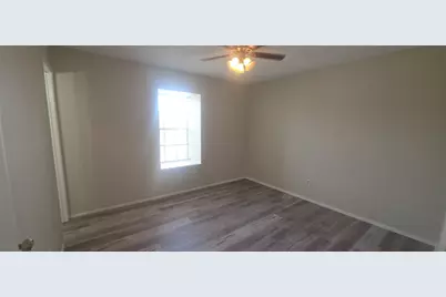 237 Vista Way, Benbrook, TX 76126 - Photo 15