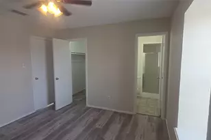 237 Vista Way, Benbrook, TX 76126 - Photo 17