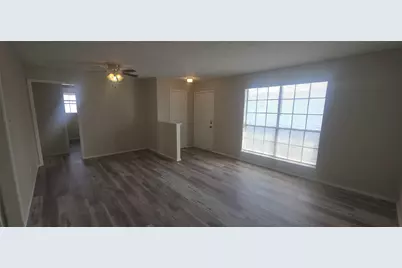 237 Vista Way, Benbrook, TX 76126 - Photo 7