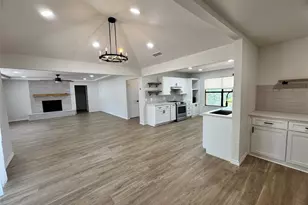 24 Lovers Ln, Forney, TX 75126 - Photo 5