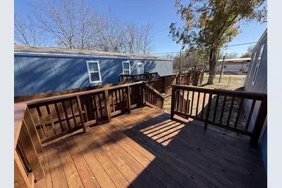 221 W Division Street, Graford, TX 76449 - Photo 5