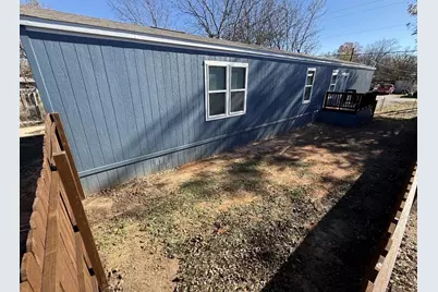 221 W Division Street, Graford, TX 76449 - Photo 7
