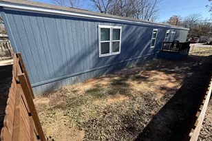 221 W Division St, Graford, TX 76449 - Photo 7