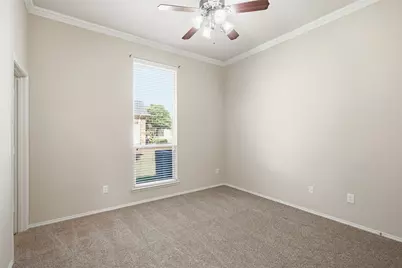 750 Village Green Drive, DeSoto, TX 75115 - Photo 21