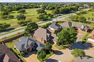 750 Village Green Dr, DeSoto, TX 75115 - Photo 35