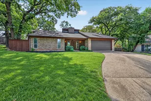 1600 Craighton Ct, Arlington, TX 76012 - Photo 3