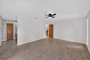 1600 Craighton Ct, Arlington, TX 76012 - Photo 21