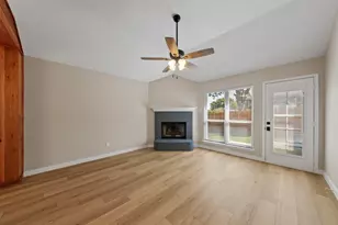 6001 Team Ct, Arlington, TX 76018 - Photo 9