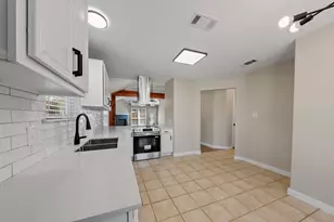 6001 Team Ct, Arlington, TX 76018 - Photo 13