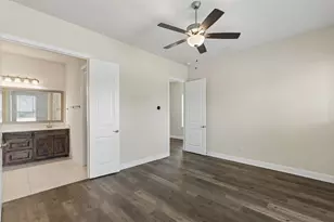 2703 Chambray Ln, Mansfield, TX 76063 - Photo 17