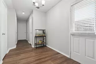 1507 Wavecrest Dr, Glenn Heights, TX 75154 - Photo 11