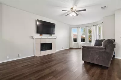 1507 Wavecrest Drive, Glenn Heights, TX 75154 - Photo 3