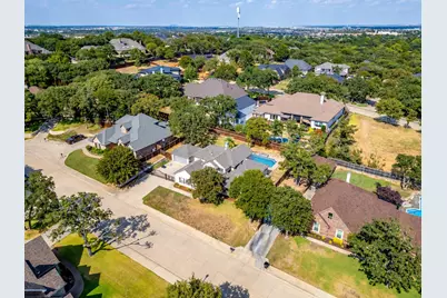 908 Bridle Path, Burleson, TX 76028 - Photo 37