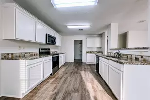 1329 Scenic Hills Dr, McKinney, TX 75071 - Photo 3
