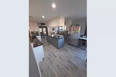 8626 Berryvine Drive, Houston, TX 77489 - Photo 3