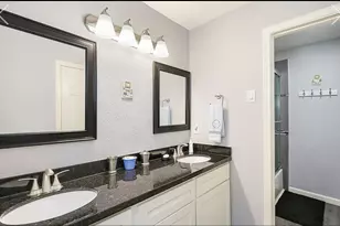 8626 Berry Vine Dr, Houston, TX 77489 - Photo 13