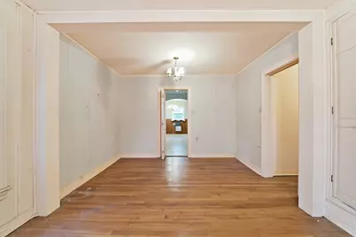 1228 W Gambrell Street, Fort Worth, TX 76115 - Photo 9