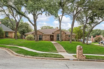 3804 Berkshire Court, Bedford, TX 76021 - Photo 1