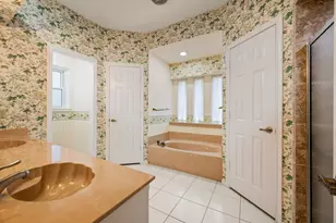 3804 Berkshire Ct, Bedford, TX 76021 - Photo 23