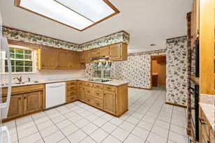 3804 Berkshire Ct, Bedford, TX 76021 - Photo 17