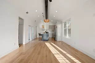 1601 Birdell St, Fort Worth, TX 76105 - Photo 9