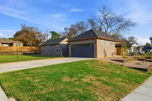1601 Birdell St, Fort Worth, TX 76105 - Photo 3