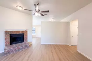 2812 Beverly Dr, Denton, TX 76209 - Photo 3