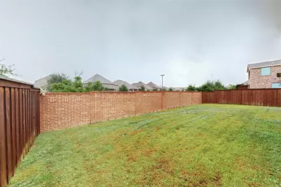 112 Spear Court, Irving, TX 75063 - Photo 37