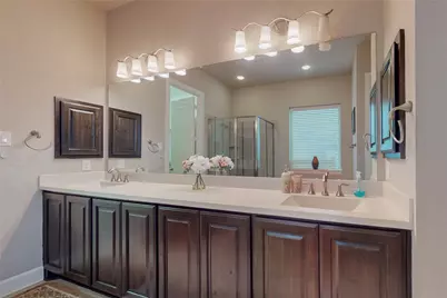 112 Spear Court, Irving, TX 75063 - Photo 19
