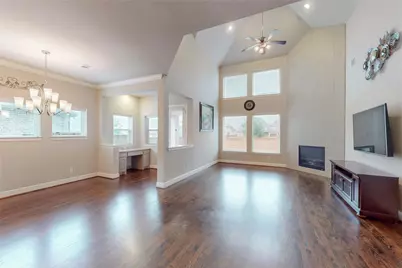 112 Spear Court, Irving, TX 75063 - Photo 5