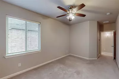 112 Spear Court, Irving, TX 75063 - Photo 31
