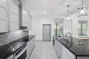2541 Town View Dr, Cedar Hill, TX 75104 - Photo 19