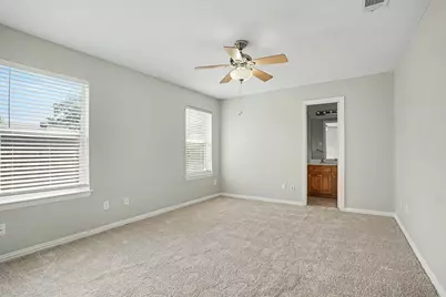 104 Camden Court, Irving, TX 75061 - Photo 9