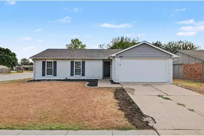 5312 Slay Drive, The Colony, TX 75056 - Photo 1