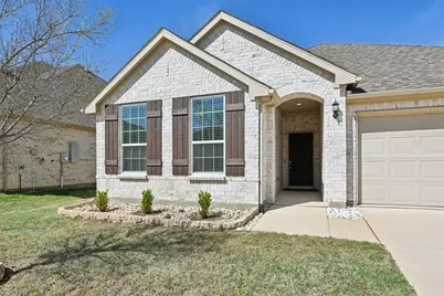 1521 Quentin Drive, Aubrey, TX 76227 - Photo 5