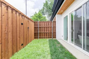 913 Muncie Ave, Dallas, TX 75212 - Photo 15