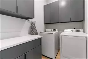 913 Muncie Ave, Dallas, TX 75212 - Photo 17