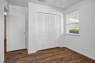 1228 Farnham Ct E, Irving, TX 75062 - Photo 31