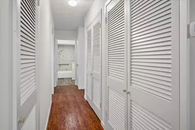 1228 Farnham Court E, Irving, TX 75062 - Photo 25
