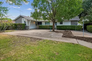 1228 Farnham Ct E, Irving, TX 75062 - Photo 35