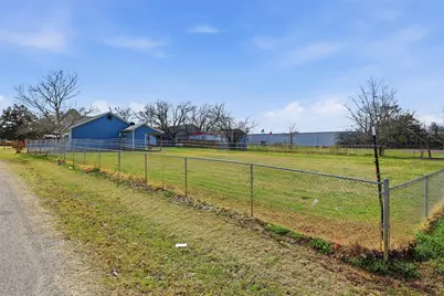 812 Quail Creek Circle, Pottsboro, TX 75076 - Photo 25